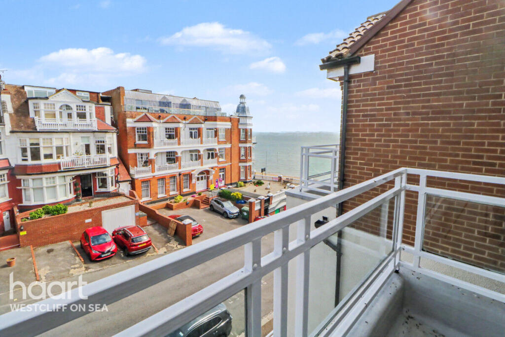 Holland Road, Westcliff-On-Sea photo 5