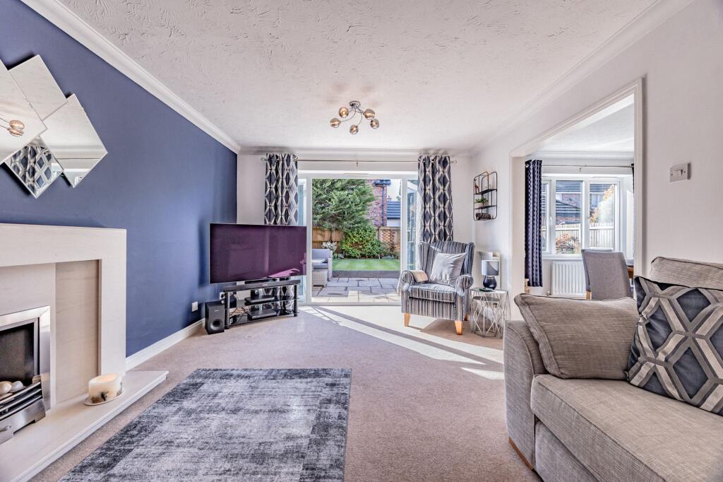 3 Monarch Drive, Kingsmead,  Cheshire, CW9 8UN photo 4