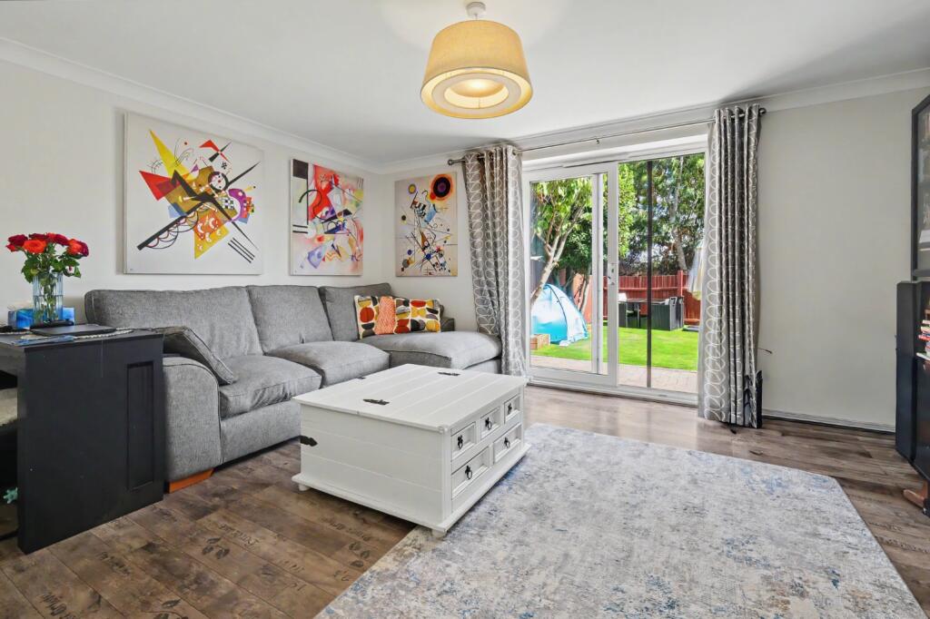 House in Basildon, Essex - View 5