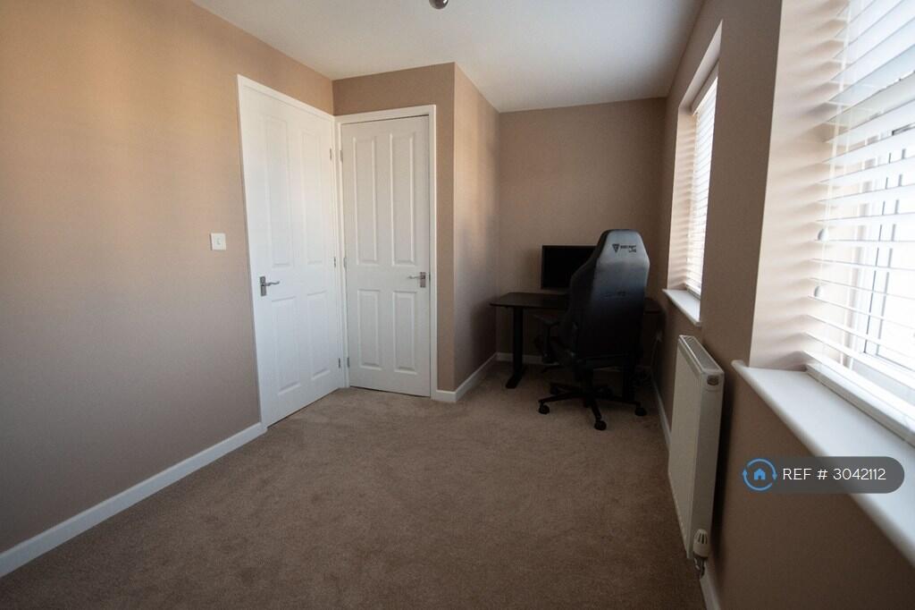 House in Sheffield - View 5
