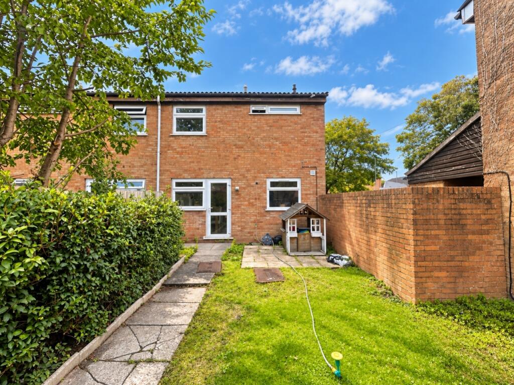 Brookhill Close, Willenhall, WV12 photo 4