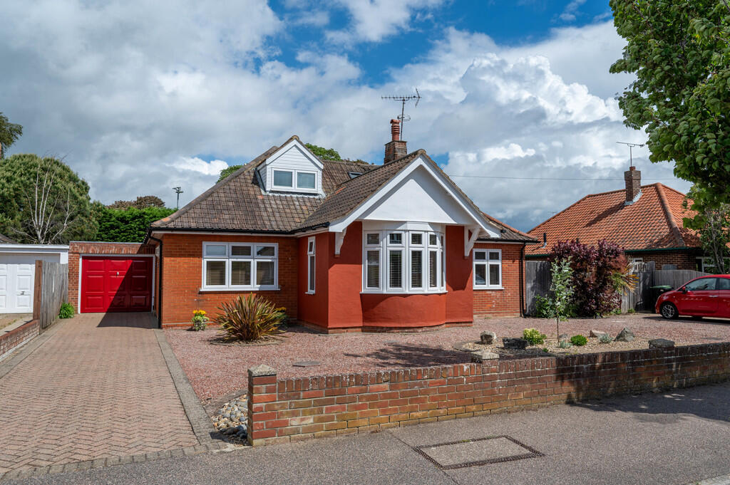Dellwood Avenue, Felixstowe