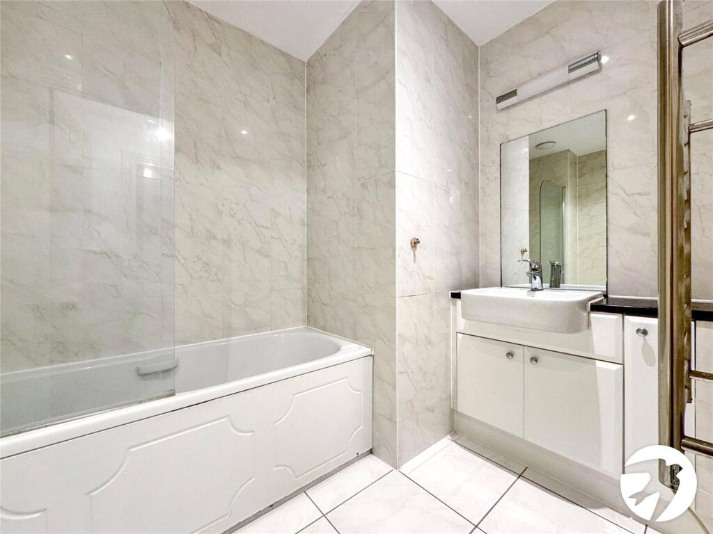 Apartment in Maidstone, Bearsted - More