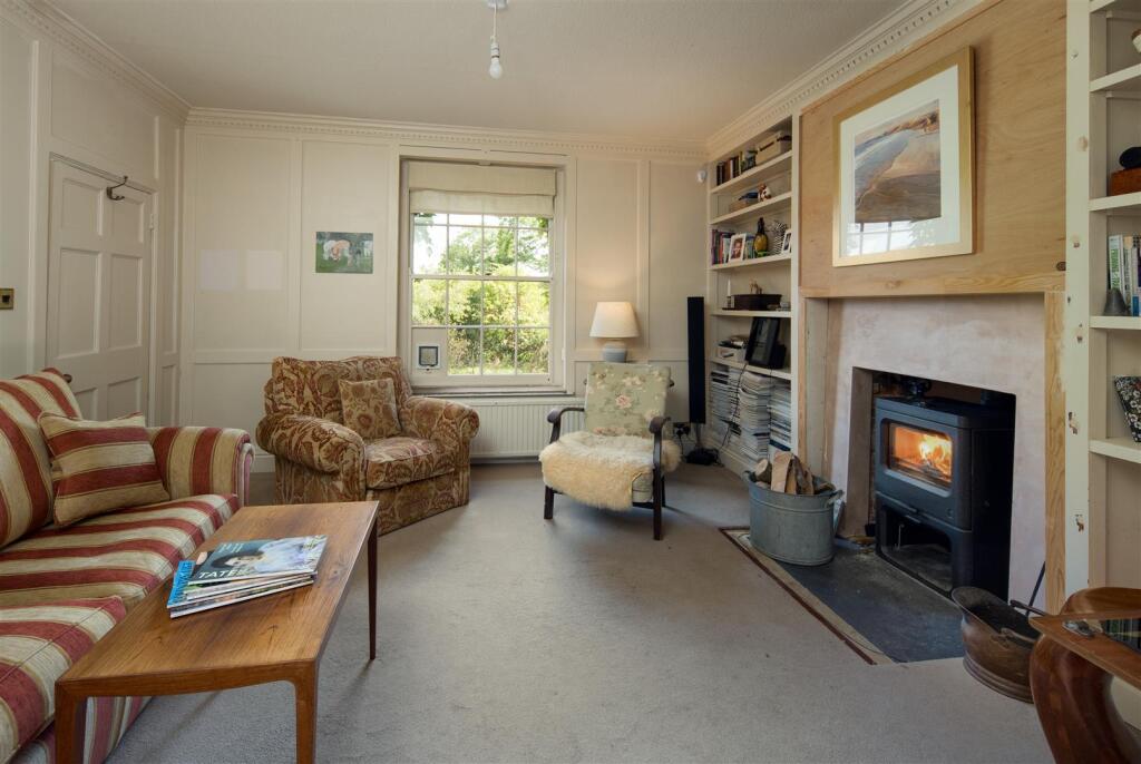 House in Portsmouth - View 5