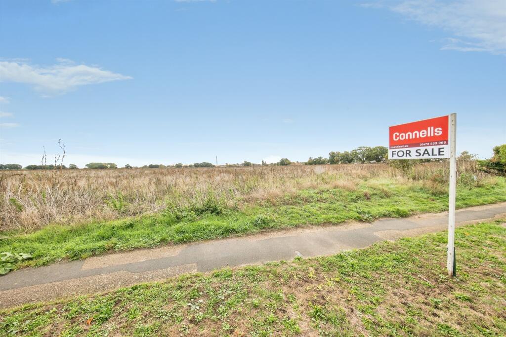 Broom Knoll, East Bergholt, Colchester photo 3