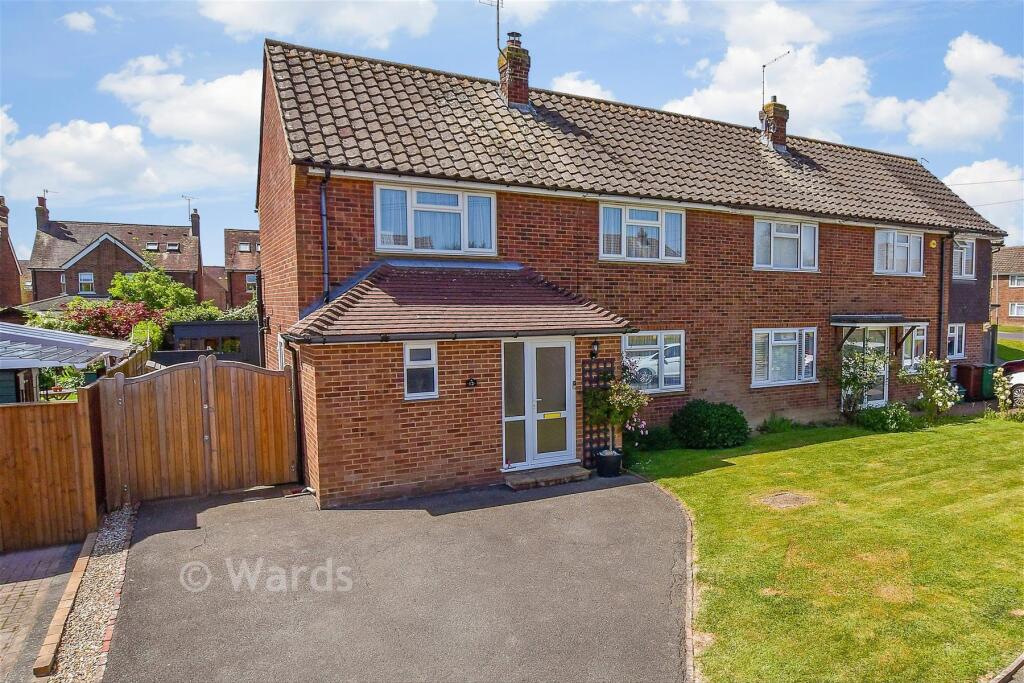 Main image of property: Newton Gardens, Paddock Wood, Tonbridge, Kent