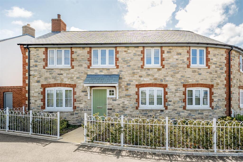 Main image of property: Nottington Lane, Nottington, Weymouth