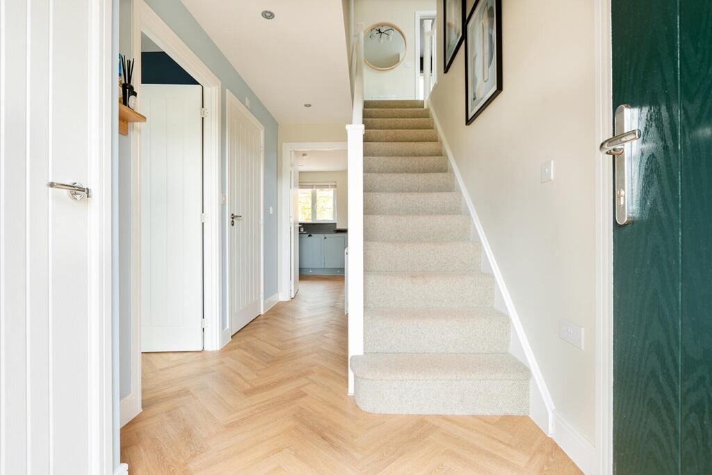 House in Coventry, Keresley Green, Keresley - View 2