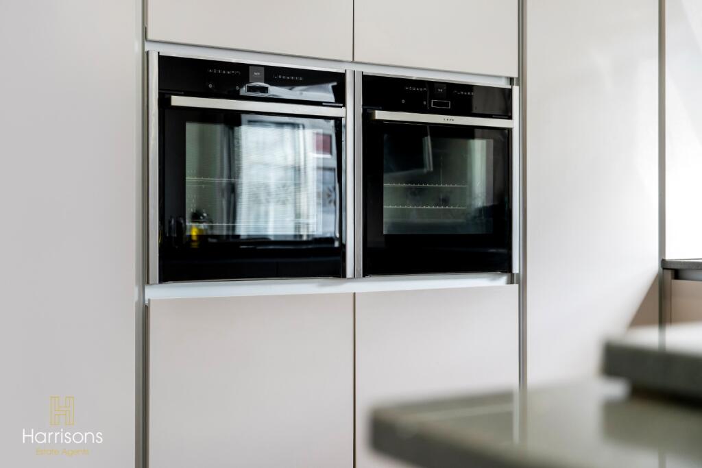House in Bolton, Greater Manchester - View 5