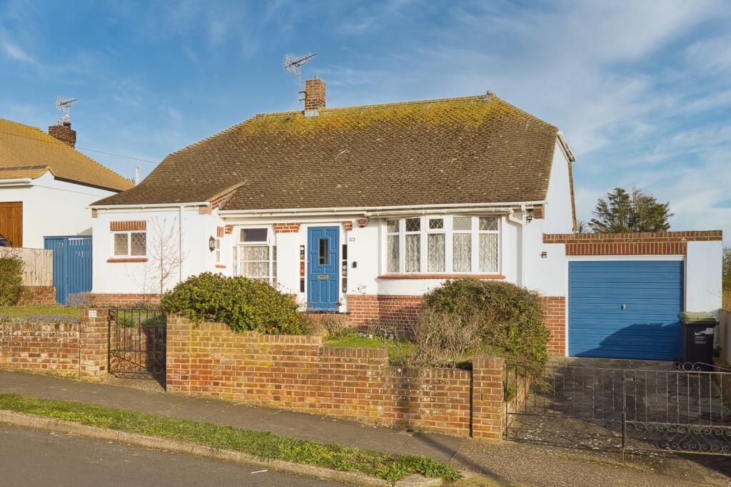 3-bed house on Lauriston Mount, Broadstairs, Kent, CT10, £350,000
