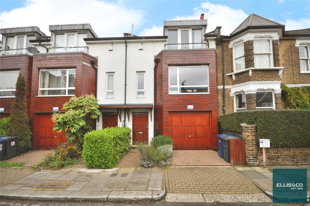 Main image of property: Lincoln Road, East Finchley, N2