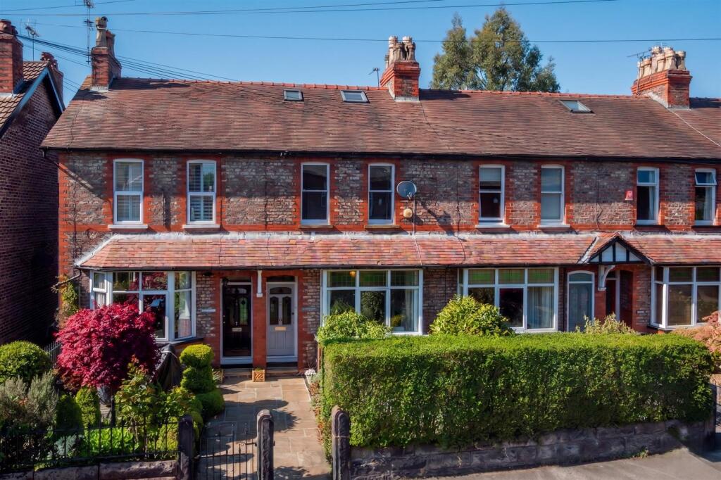 Main image of property: Vicarage Lane, Bowdon, Altrincham