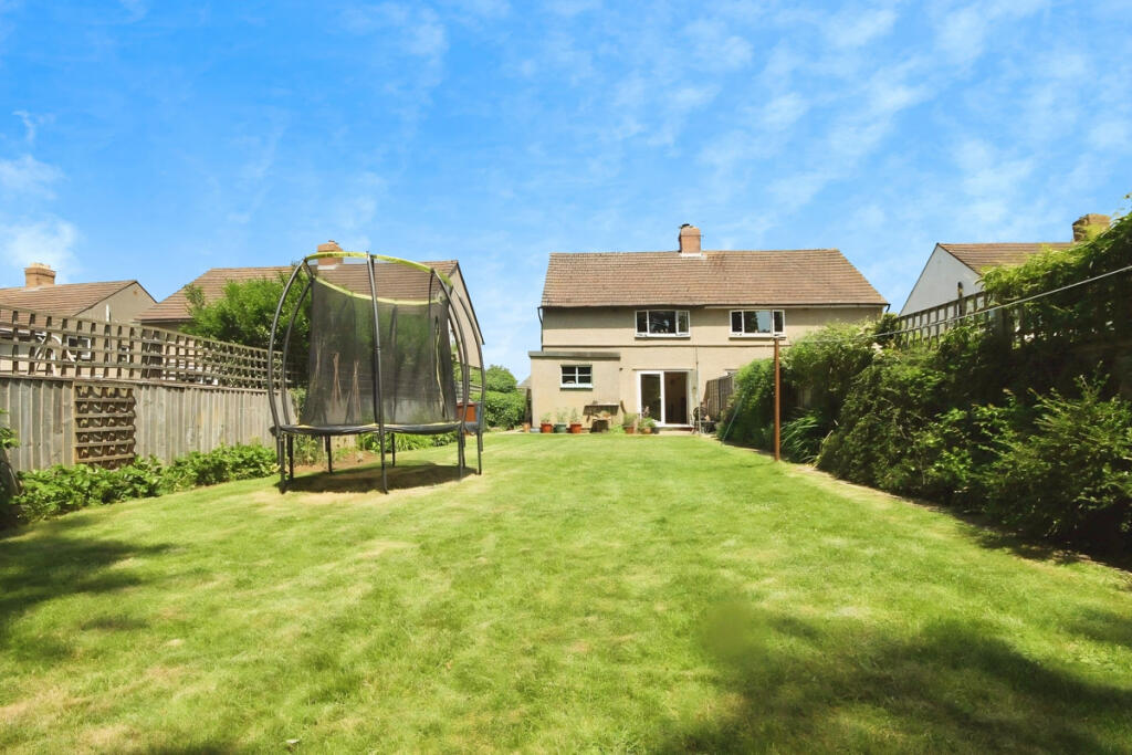 House in Cherwell, Kidlington - More