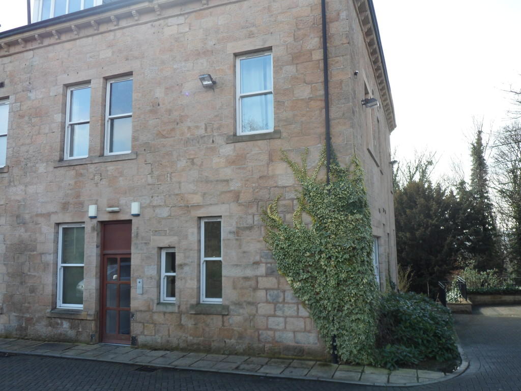 Main image of property:  Glenwood Villas,New Road Side