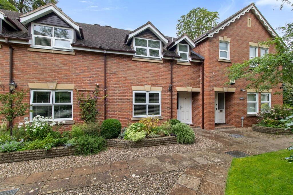 Main image of property: Albert Park Mews, Malvern