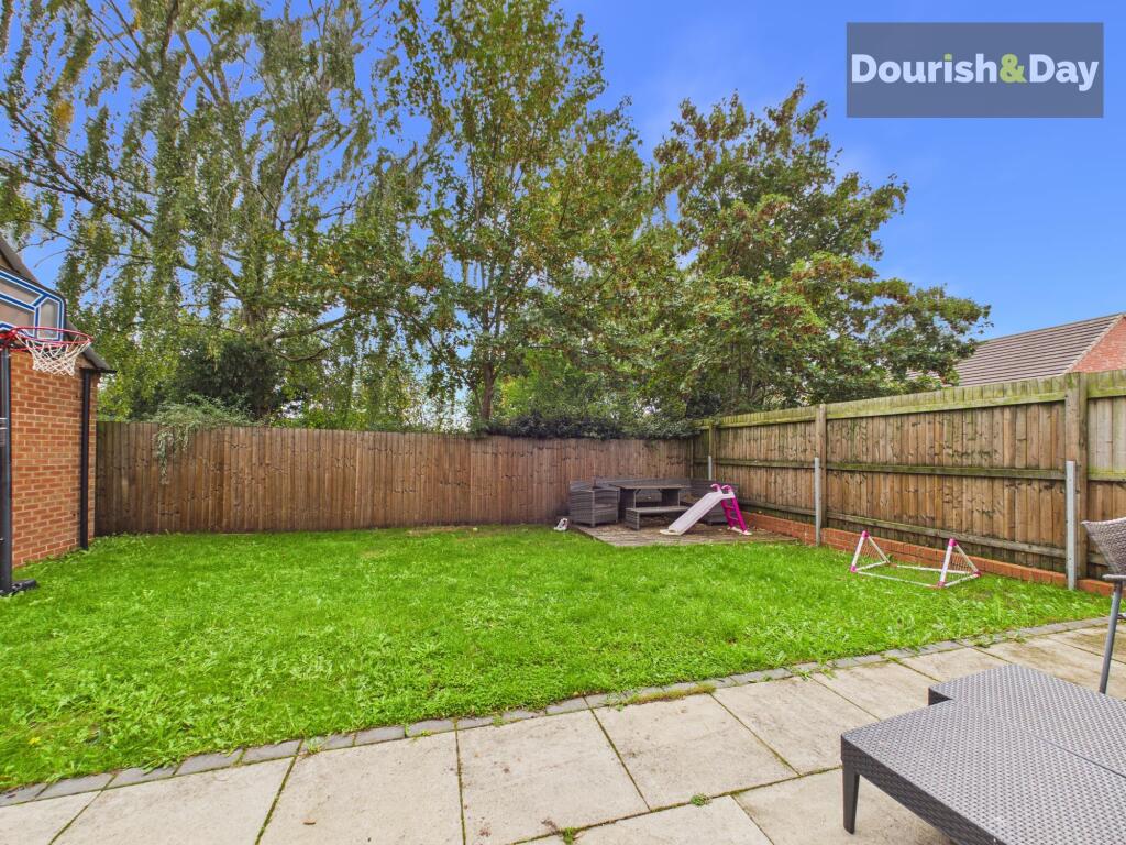 House in Stafford, Doxey - View 4