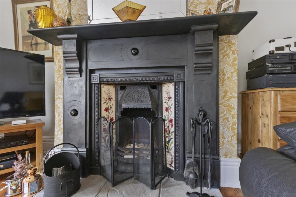 Additional image 5 of Wrose Road, Bradford