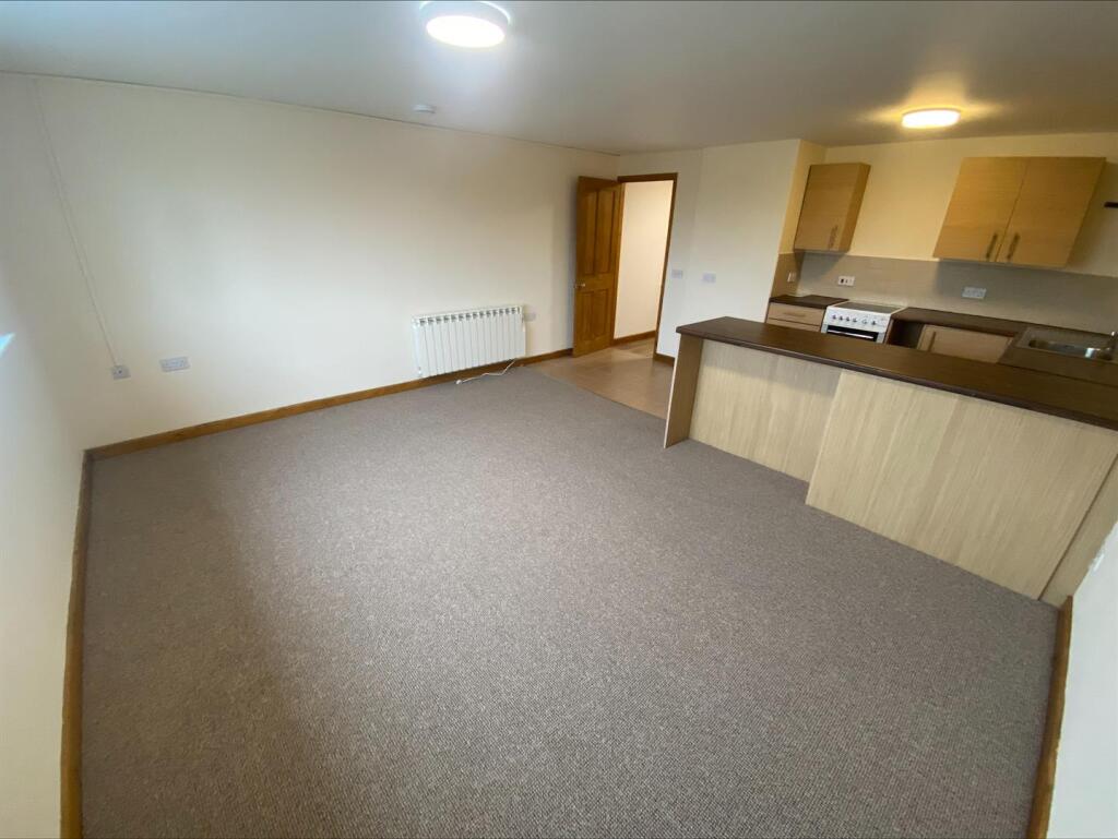 Apartment in Taunton - View 5