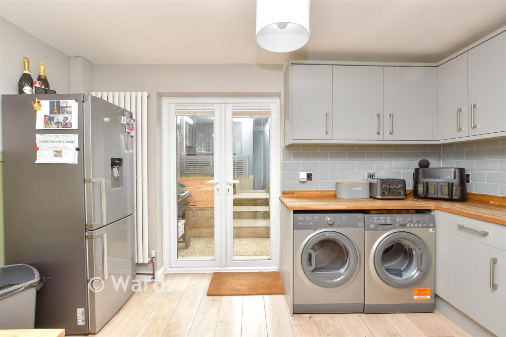 House in Rochester - View 5