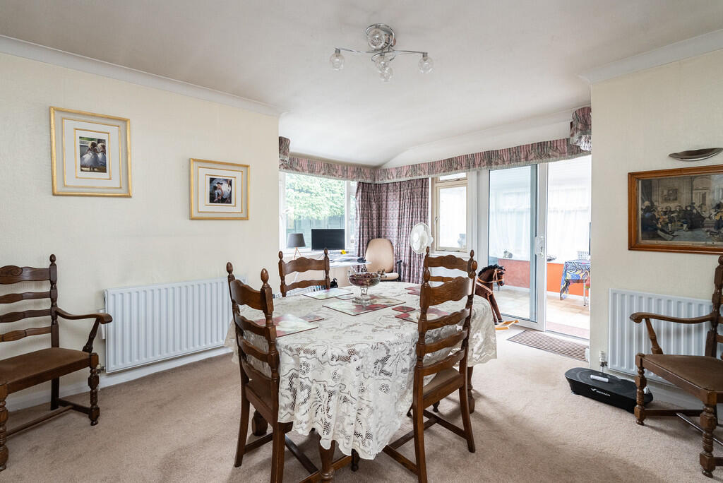 Adlers Lane, Westhumble, Dorking photo 4