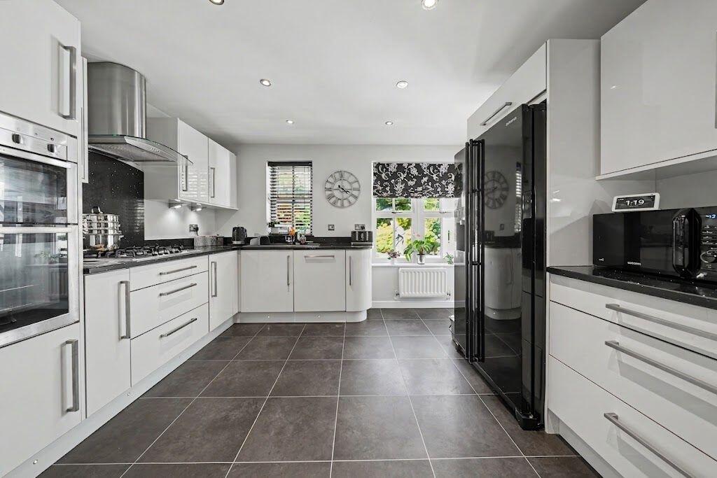 Hatherden Drive, Sutton Coldfield photo 4