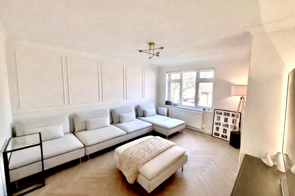 Main image of property: Lagonda Close, Newport Pagnell