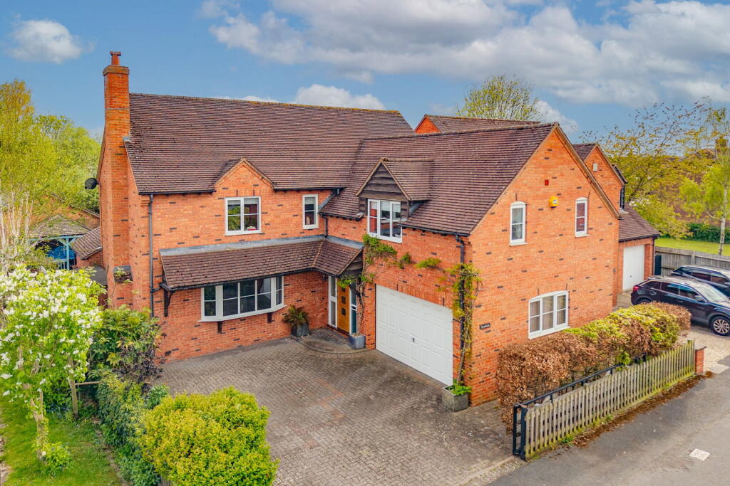 Main image of property: Stoke Road, Bishops Cleeve, Cheltenham, GL52