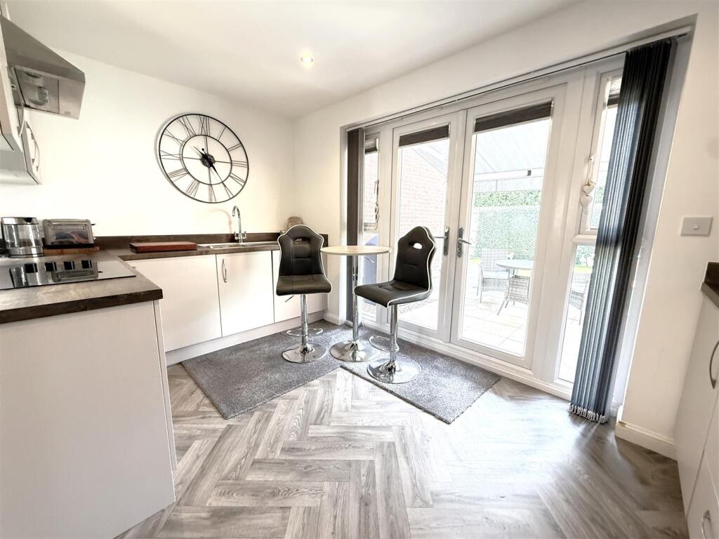 House in Melton, Bottesford - View 5