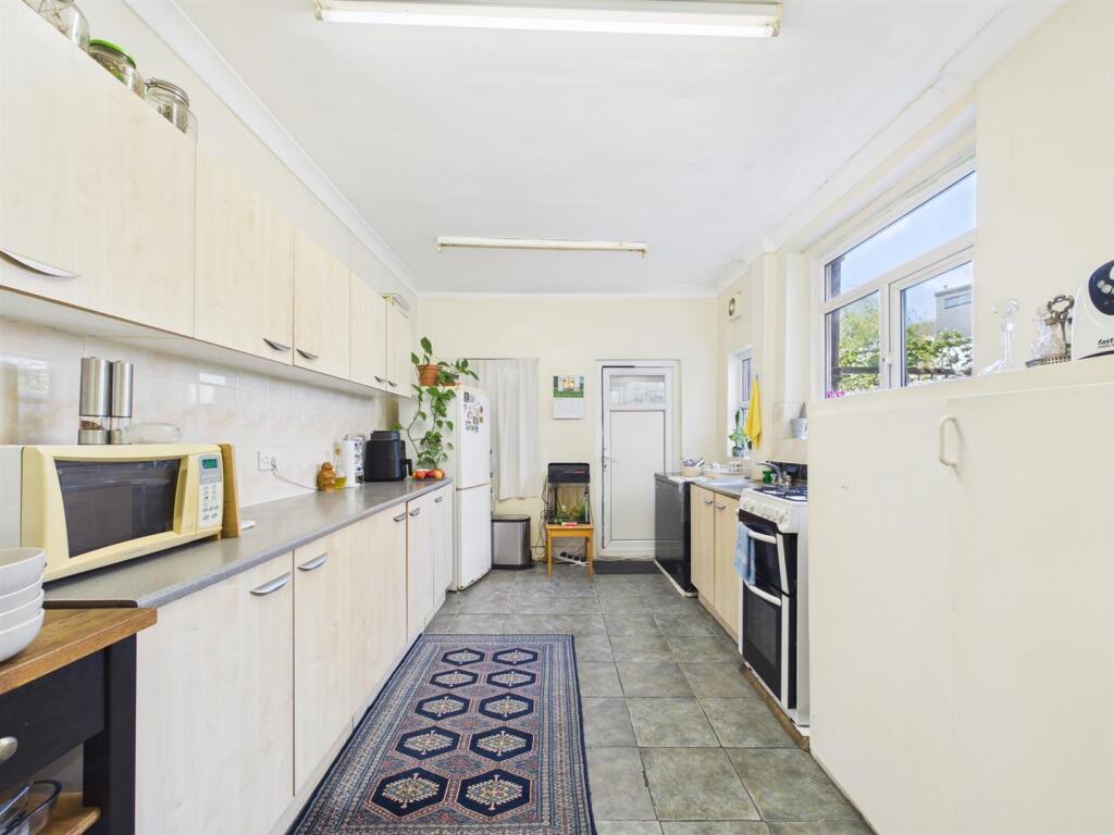 Main image of property: Ranelagh Road, London