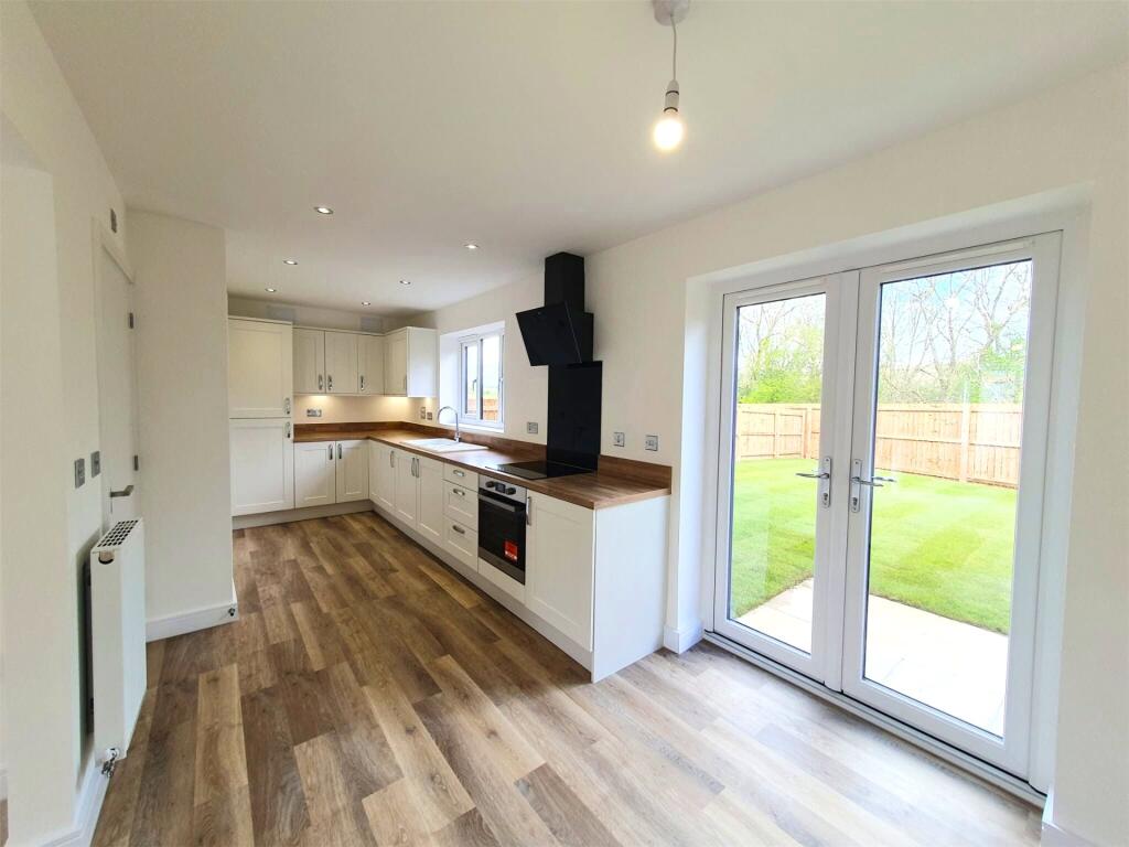 24 The Coppice, Chilton, County Durham, DL17 photo 2