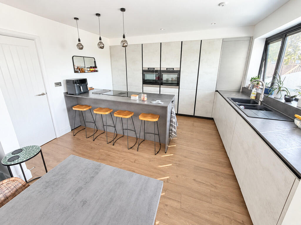 House in Brighton - View 4