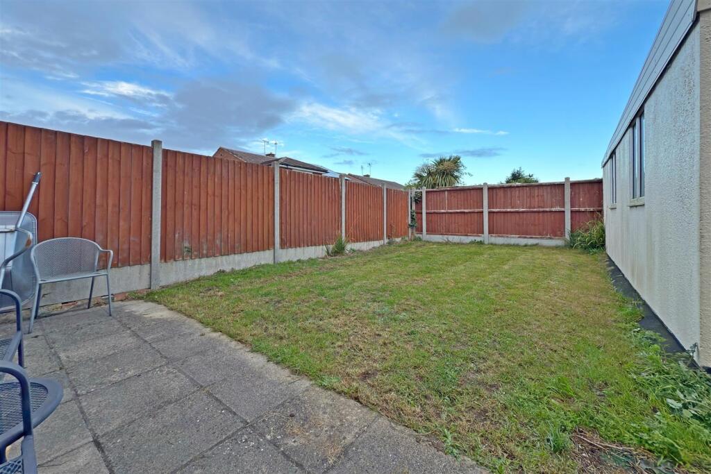 Dove Lane, Chelmsford photo 3