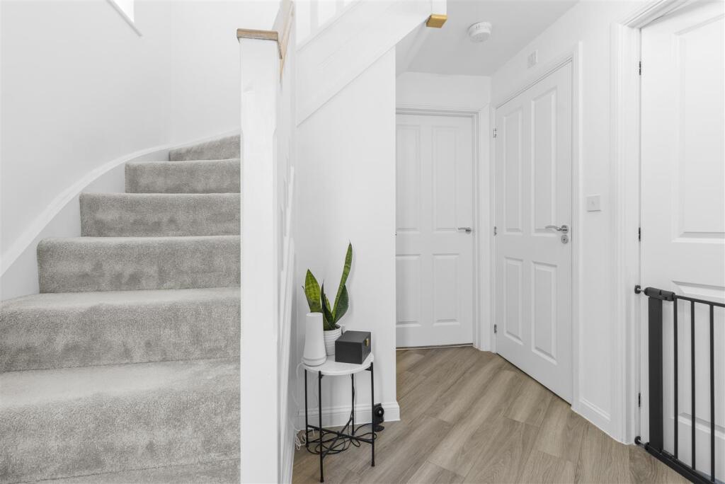 House in Wealden, Willingdon and Jevington - View 5