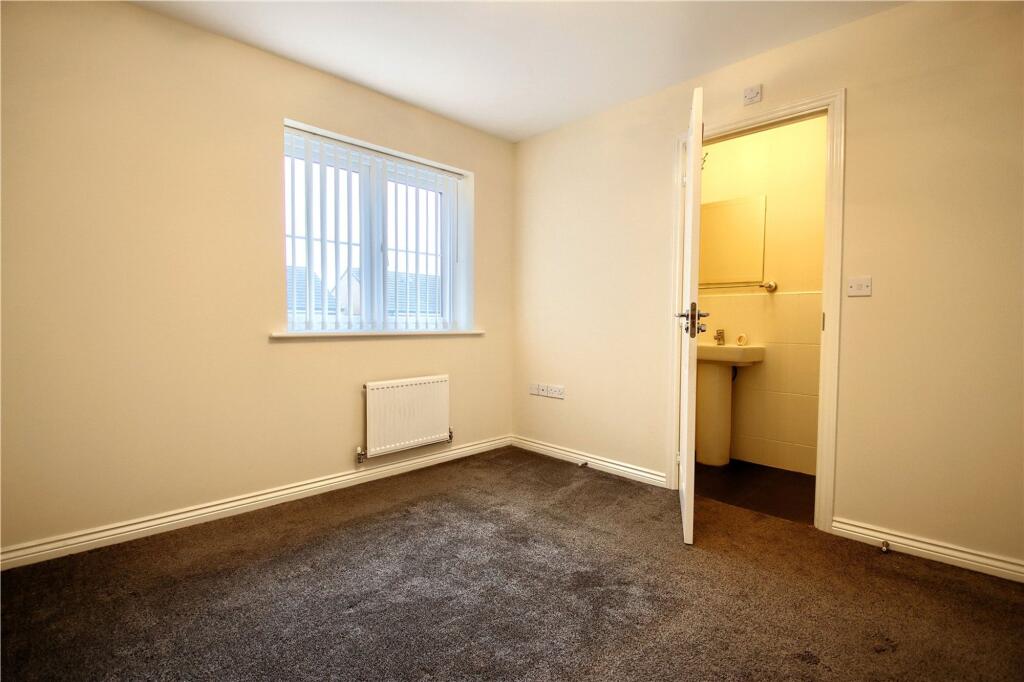 House in Stockton-on-Tees - View 5