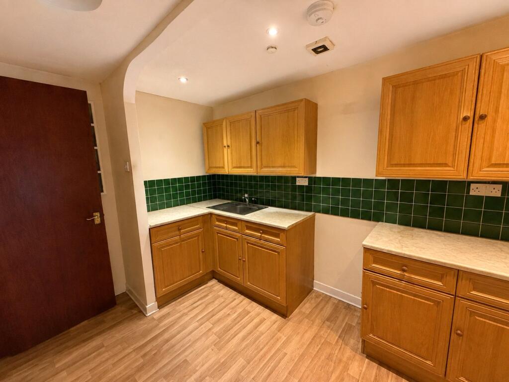 Apartment in Ryde, Isle of Wight - View 2