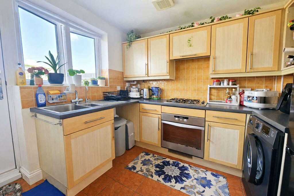 House in Gosport, Lee-on-the-Solent - View 4