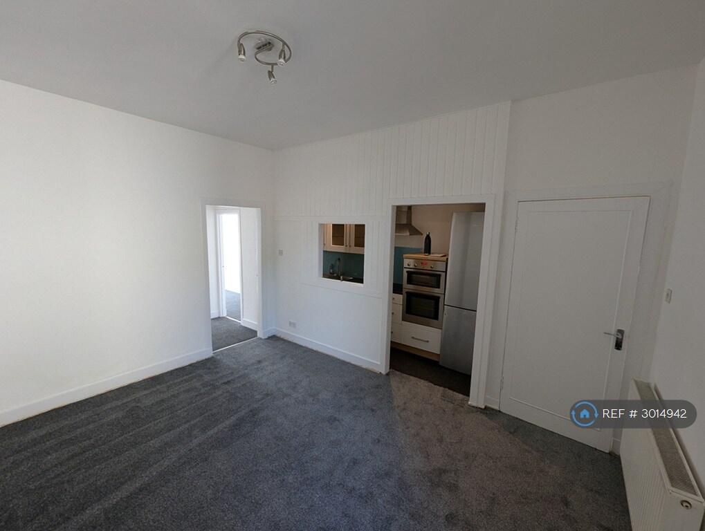 Apartment in Kirkcaldy - View 4