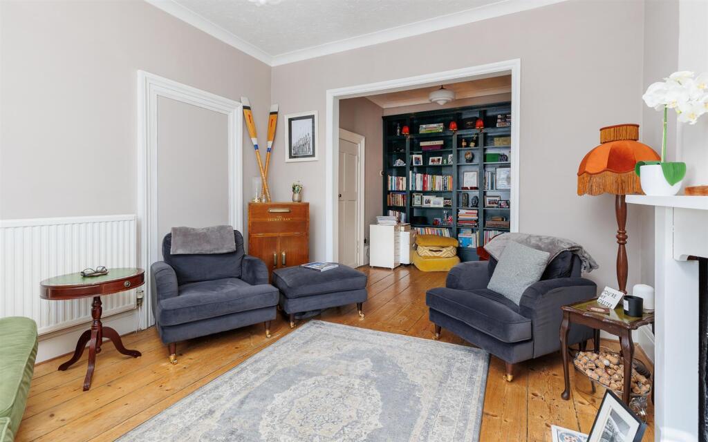 House in Portsmouth - View 2