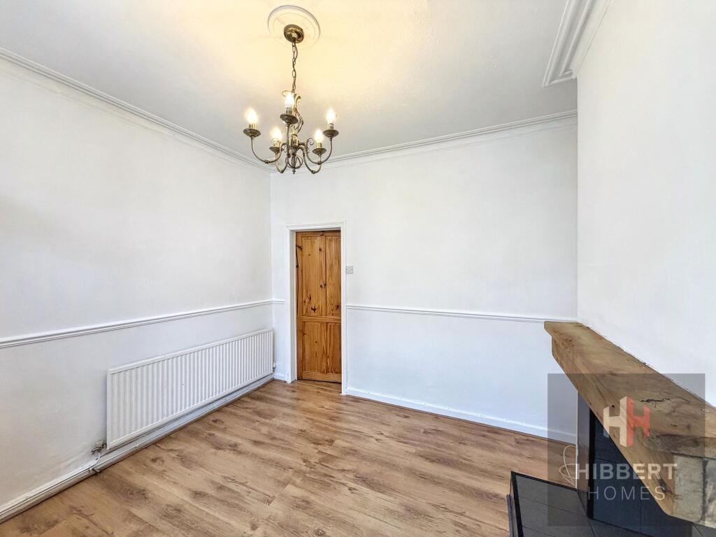 Gordon Avenue, Sale photo 4