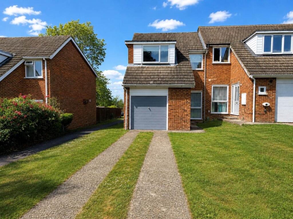 Main image of property: Shaftesbury Way, Royston, Hertfordshire