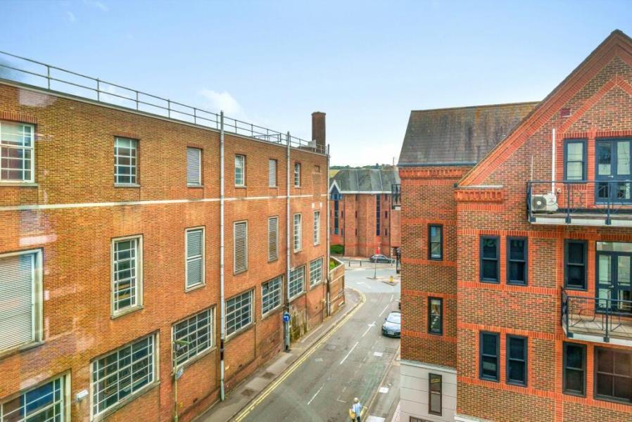 Property photo 10
