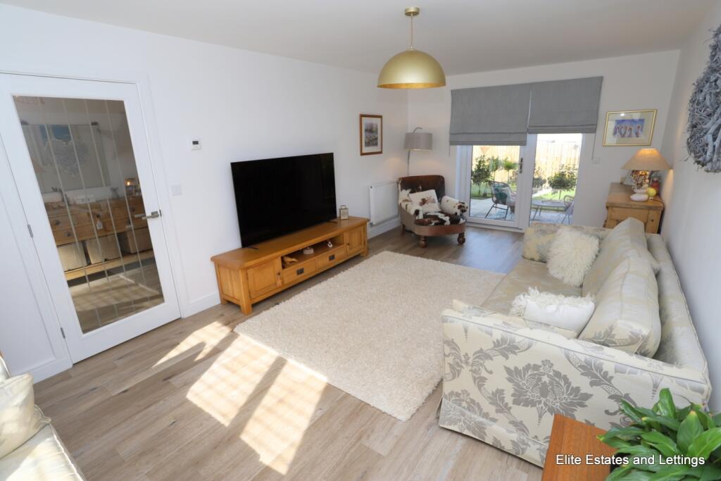 32 Birch Tree Grove, Langley Park, Durham photo 3