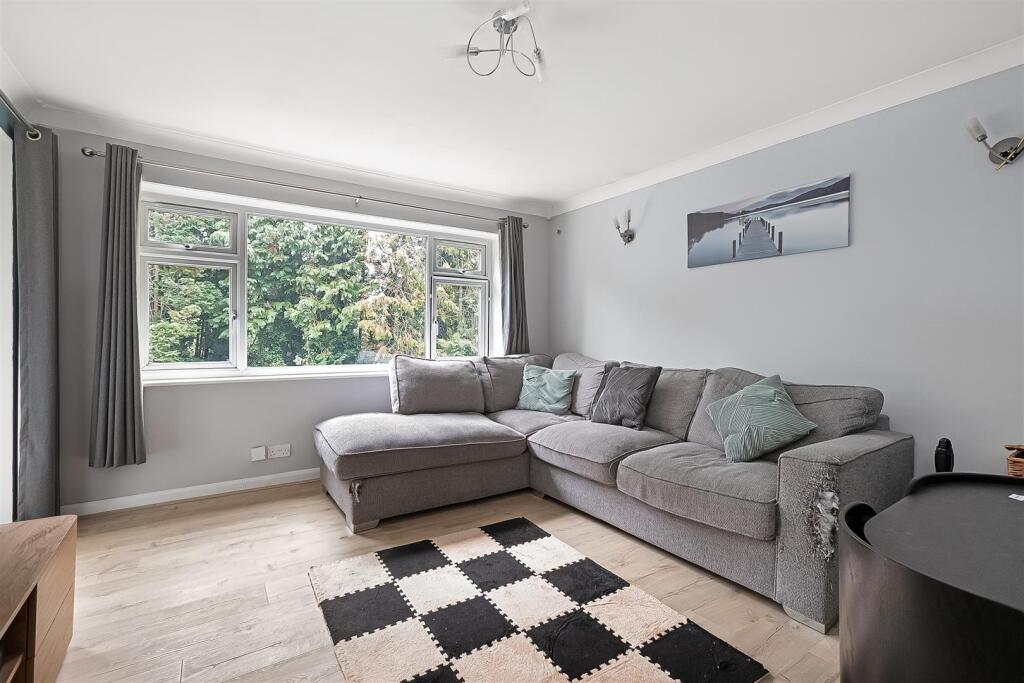 Beechwood Road, Caterham - View 6