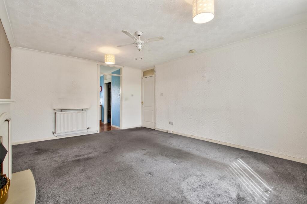Apartment in Glasgow, Fountainwell, Sighthill - View 4