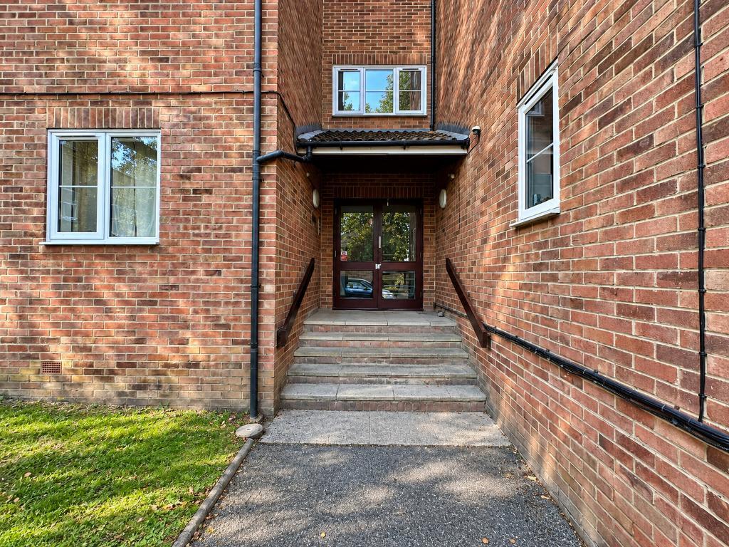 Apartment in London - View 2