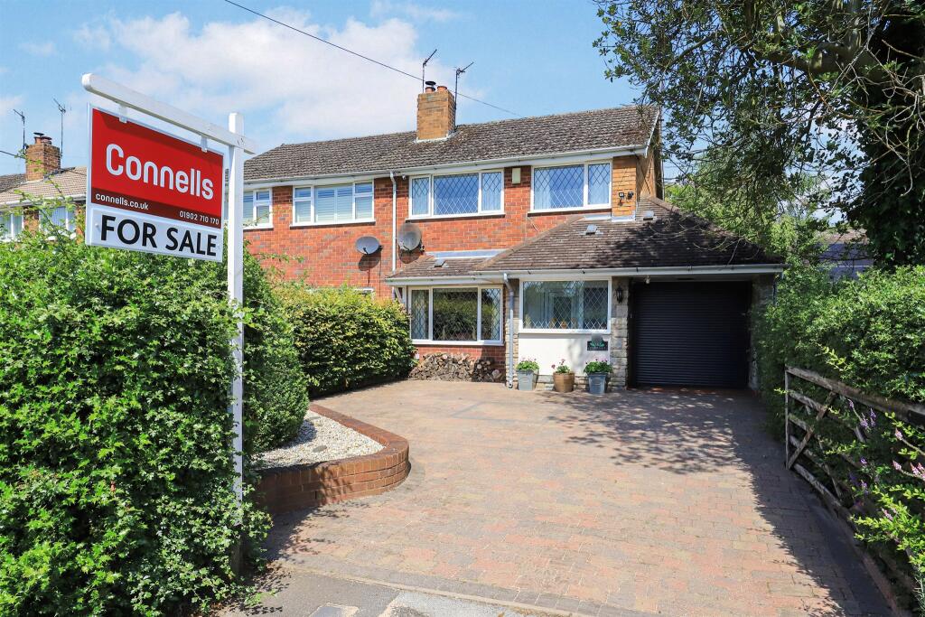 Main image of property: Queens Road, Calf Heath, Wolverhampton