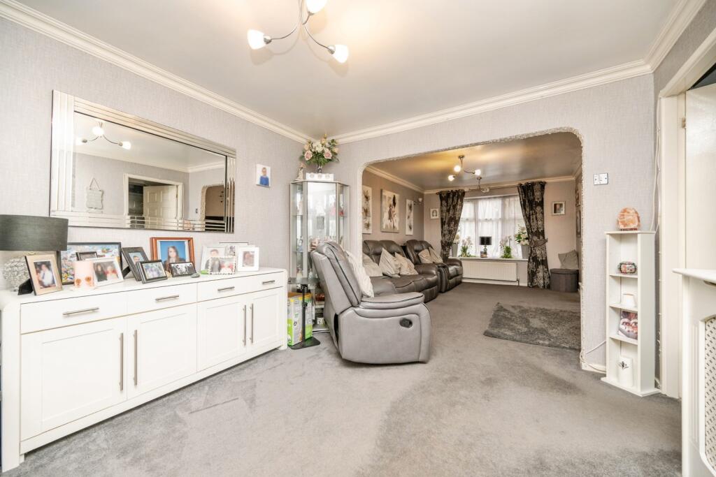 House in Redditch, Worcestershire - View 4