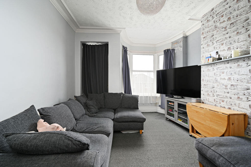 House in Sheffield, Sheaf Valley Quarter, Park Hill - View 5