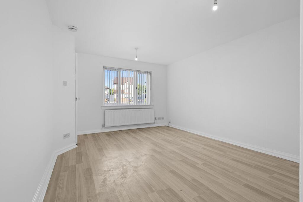 House in Kilmarnock, East Ayrshire - View 5