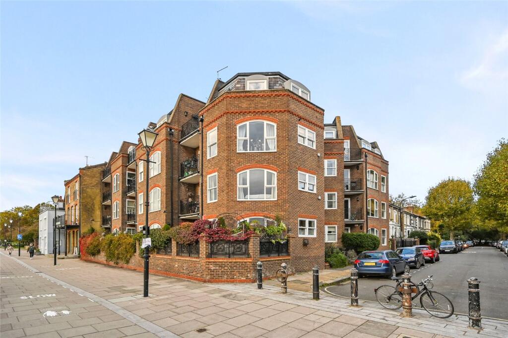 Apartment in London - View 2